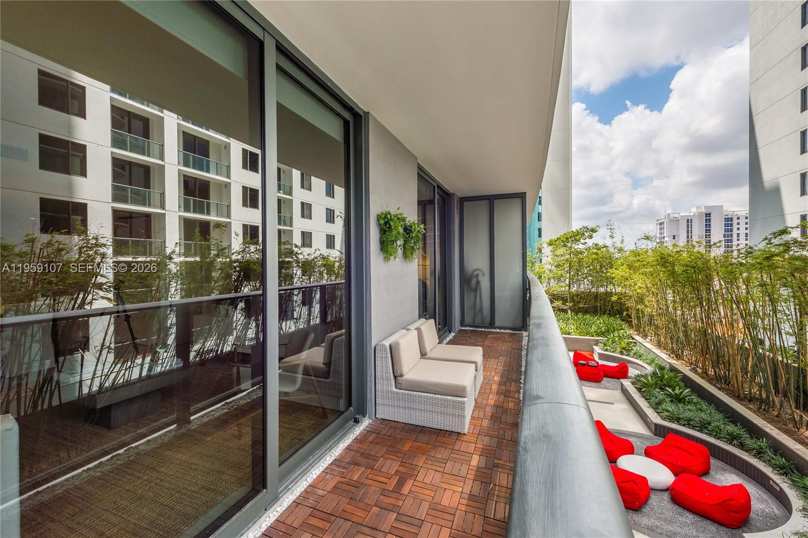 image Brickell Heights West22