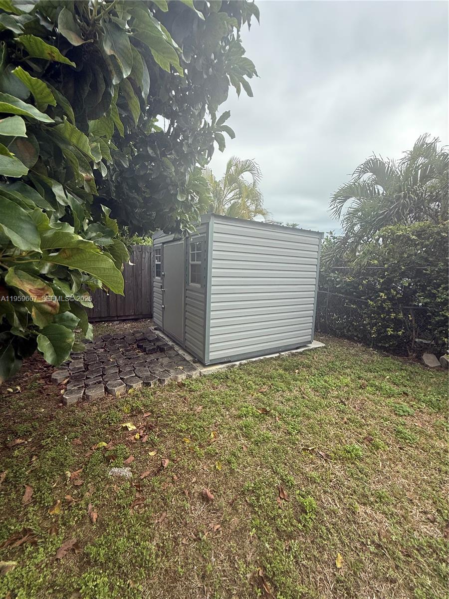 3050 SW 26th St Miami, FL 33133