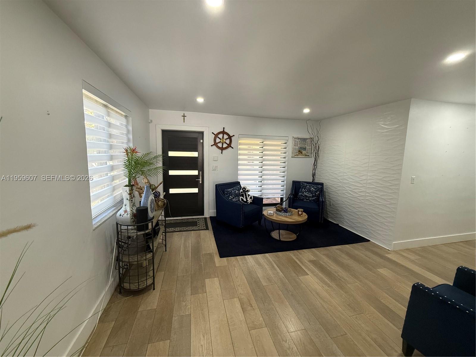 3050 SW 26th St Miami, FL 33133