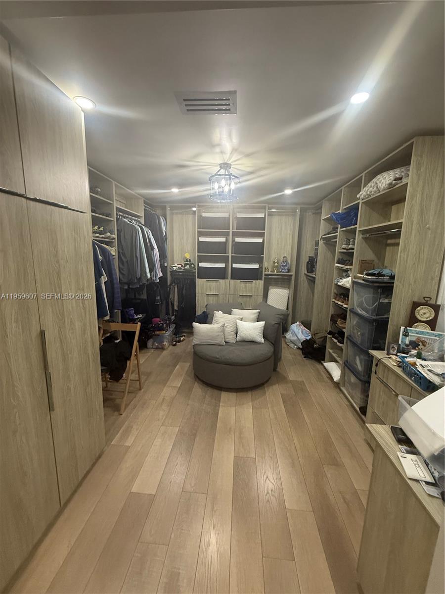 3050 SW 26th St Miami, FL 33133