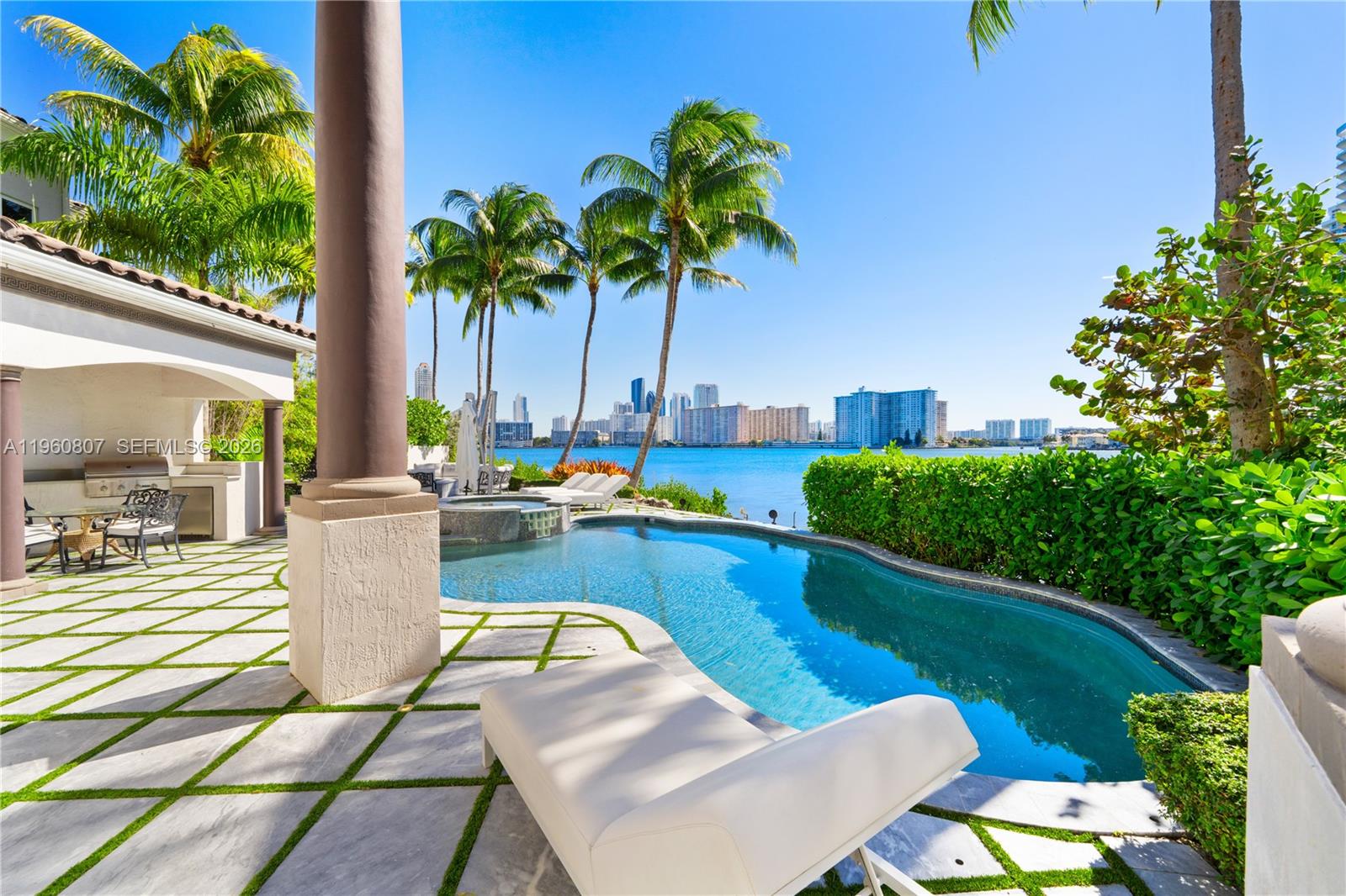 3914 Island Estates Dr Aventura, FL 33160