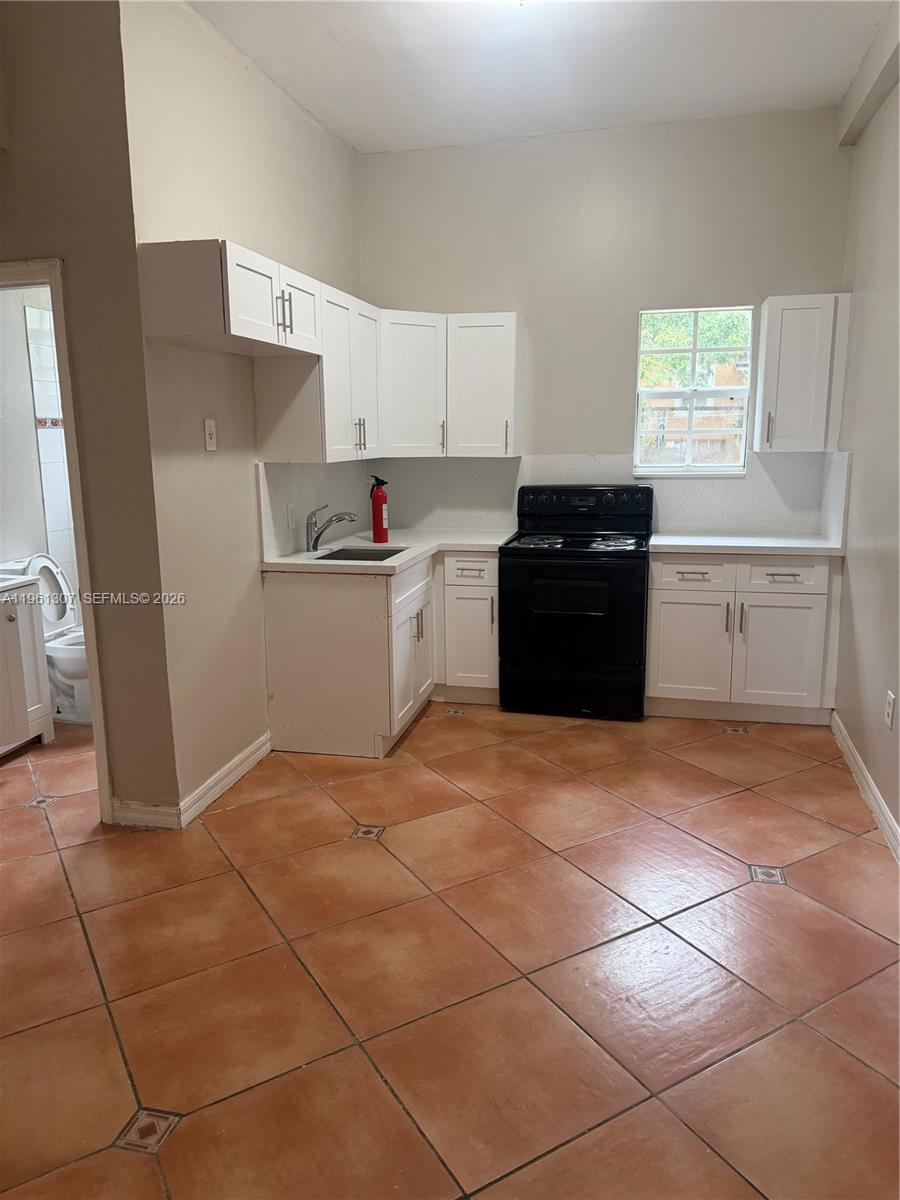 329 NW 11th Ave Miami, FL 33128