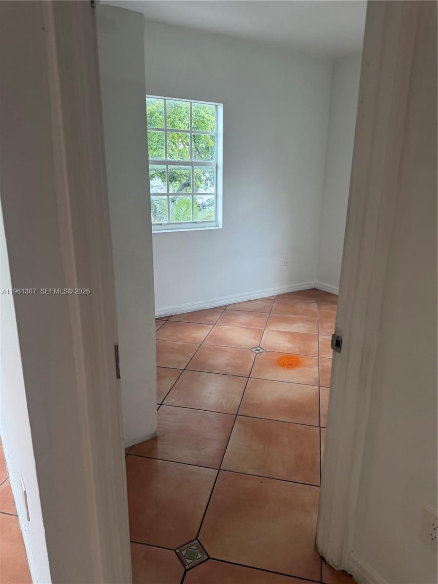 329 NW 11th Ave Miami, FL 33128