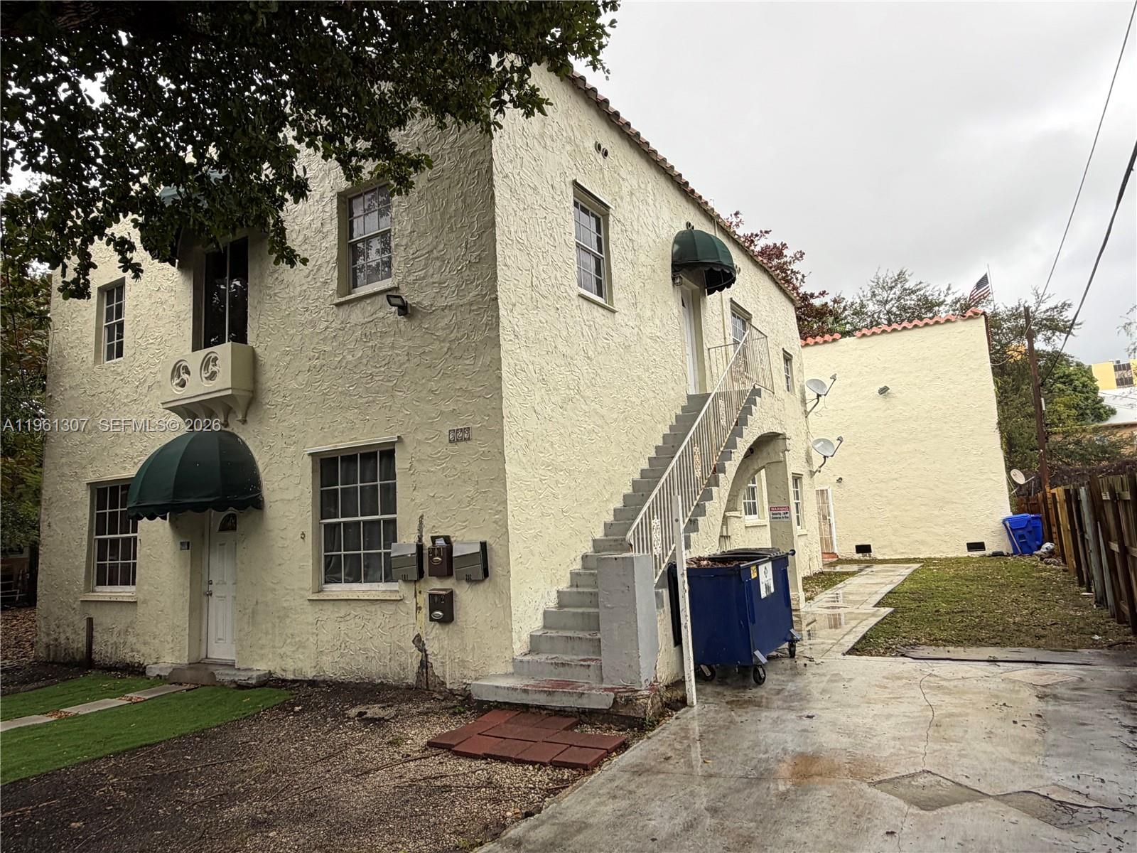 329 NW 11th Ave Miami, FL 33128