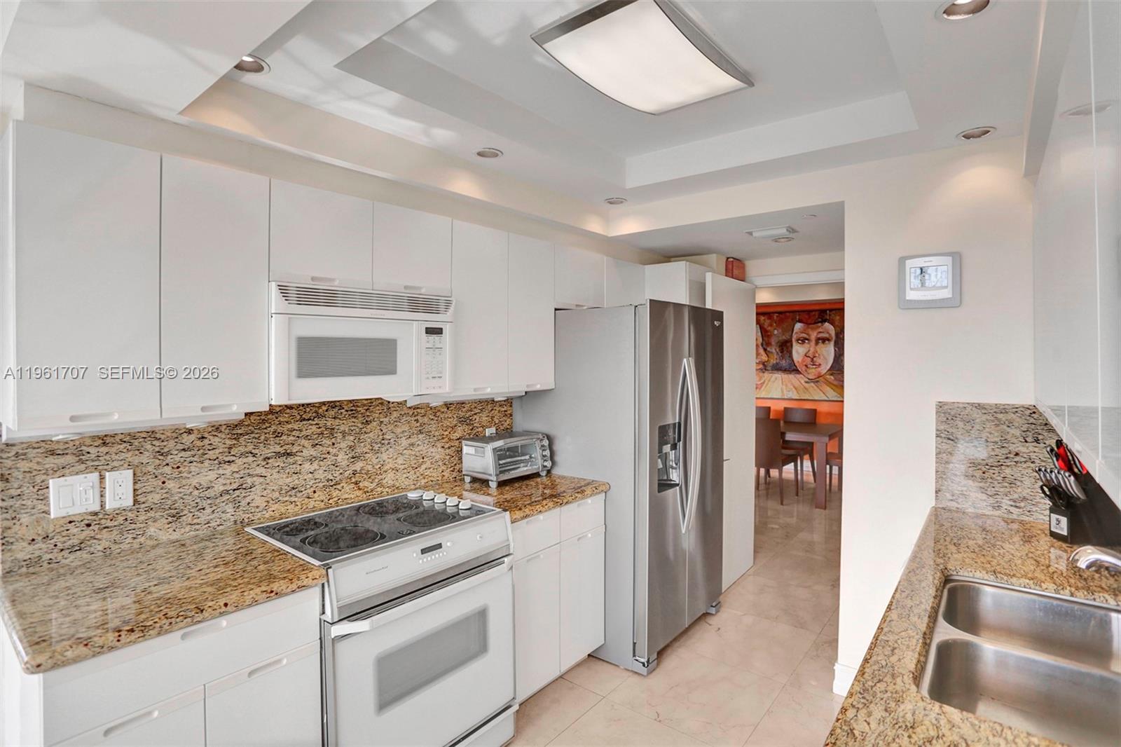 2000 Island Blvd #503 Aventura, FL 33160