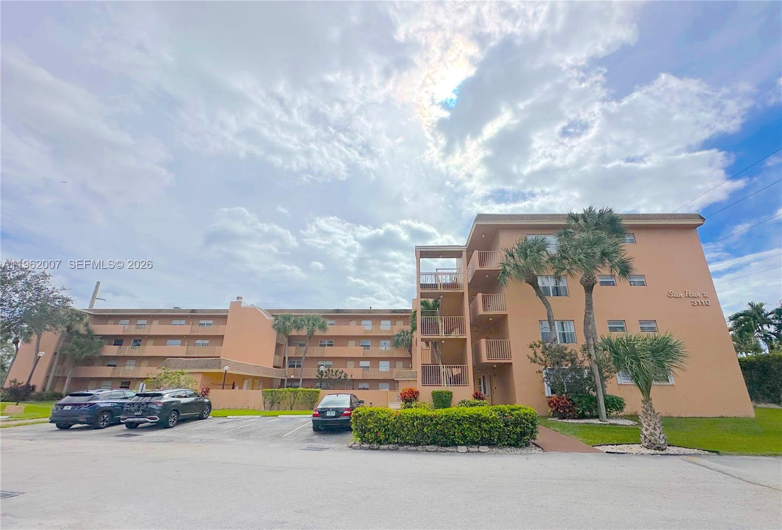 3110 N Pine Is Rd #408 Sunrise, FL 33351