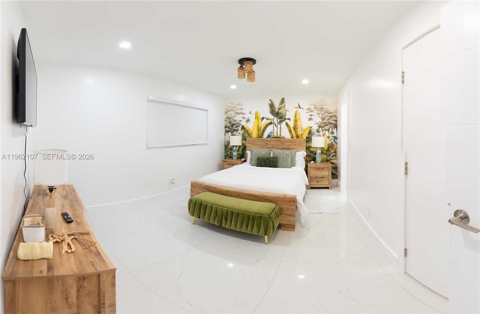 1851 NW 22nd Pl Miami, FL 33125