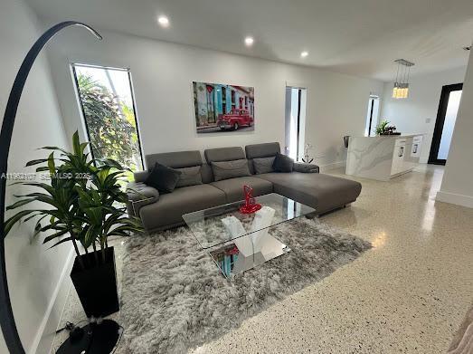 1851 NW 22nd Pl Miami, FL 33125