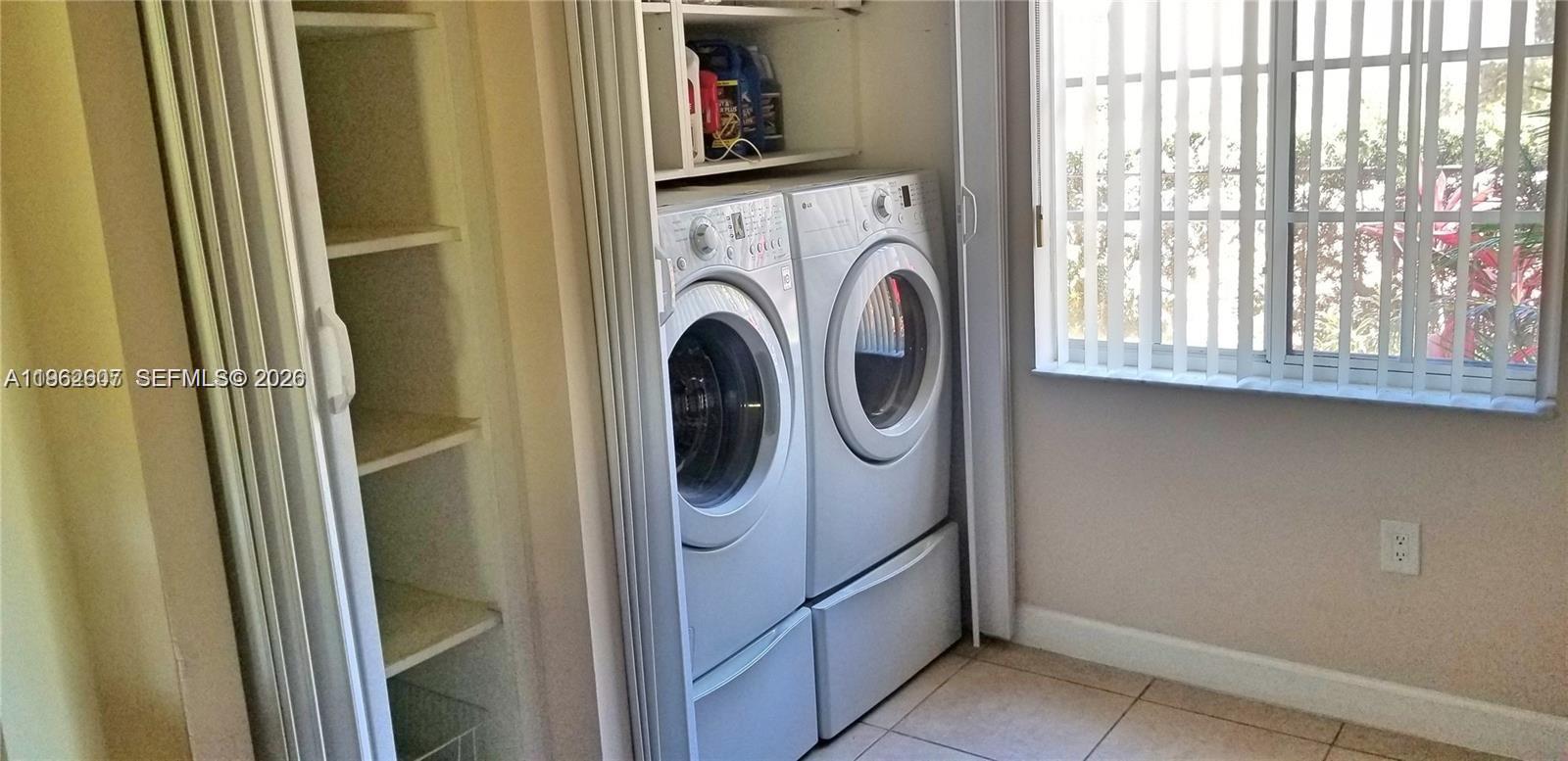 15800 SW 92nd Ave #11B Palmetto Bay, FL 33157