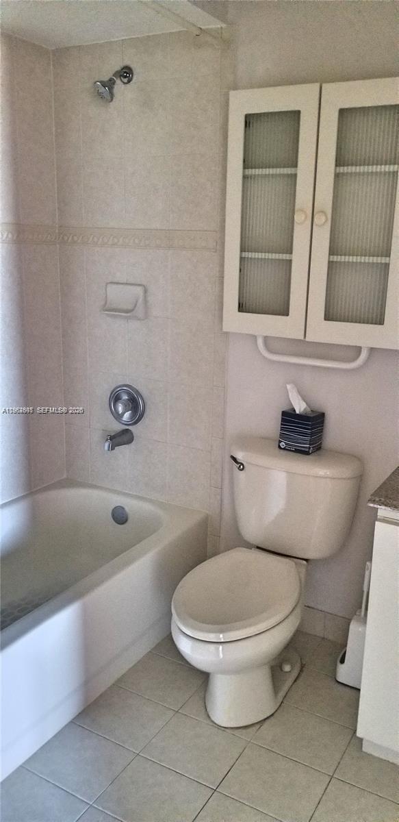 15800 SW 92nd Ave #11B Palmetto Bay, FL 33157