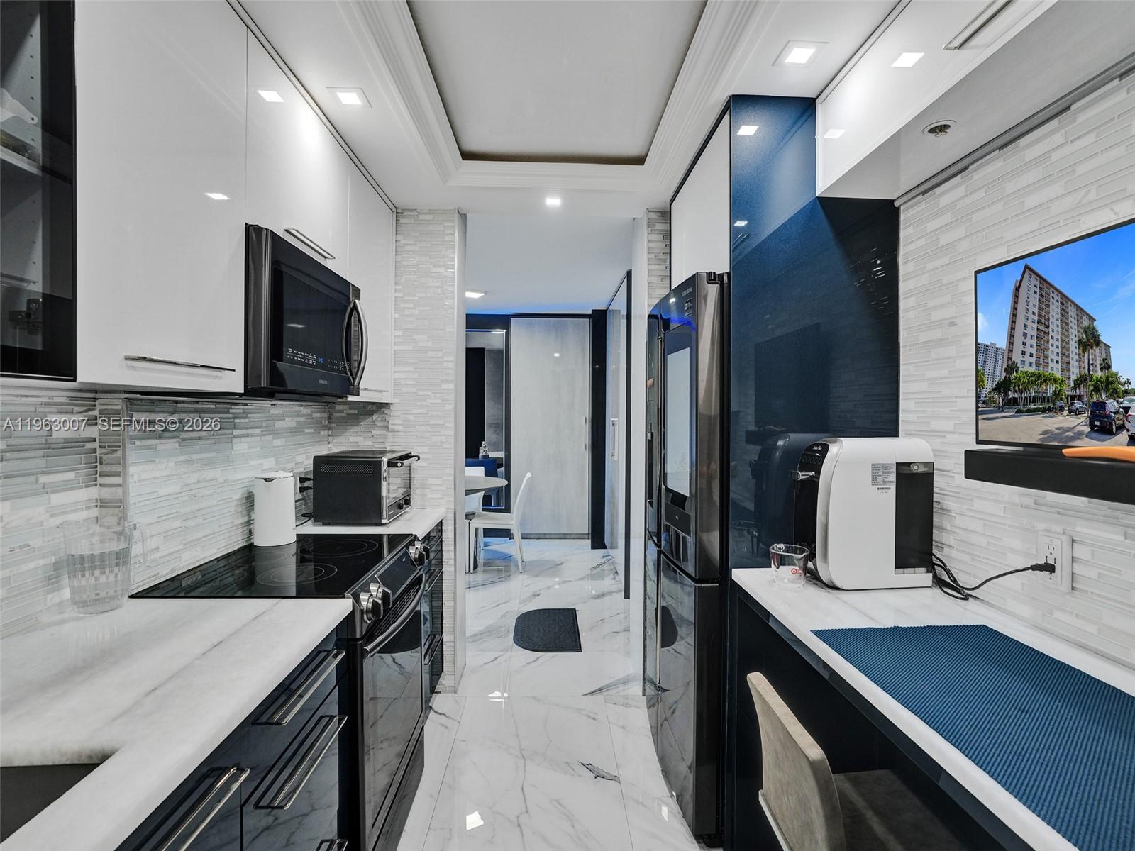 400 Kings Pt Dr #314