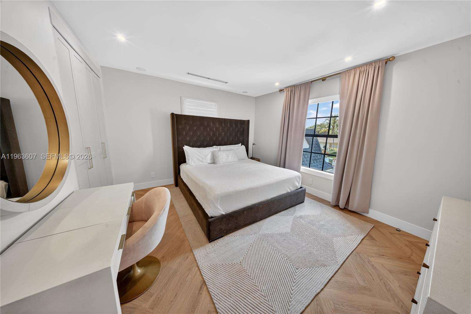 4312 NE 22nd Ave Fort Lauderdale, FL 33308