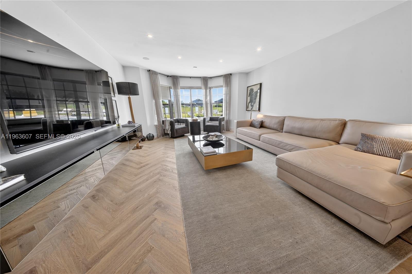 4312 NE 22nd Ave Fort Lauderdale, FL 33308