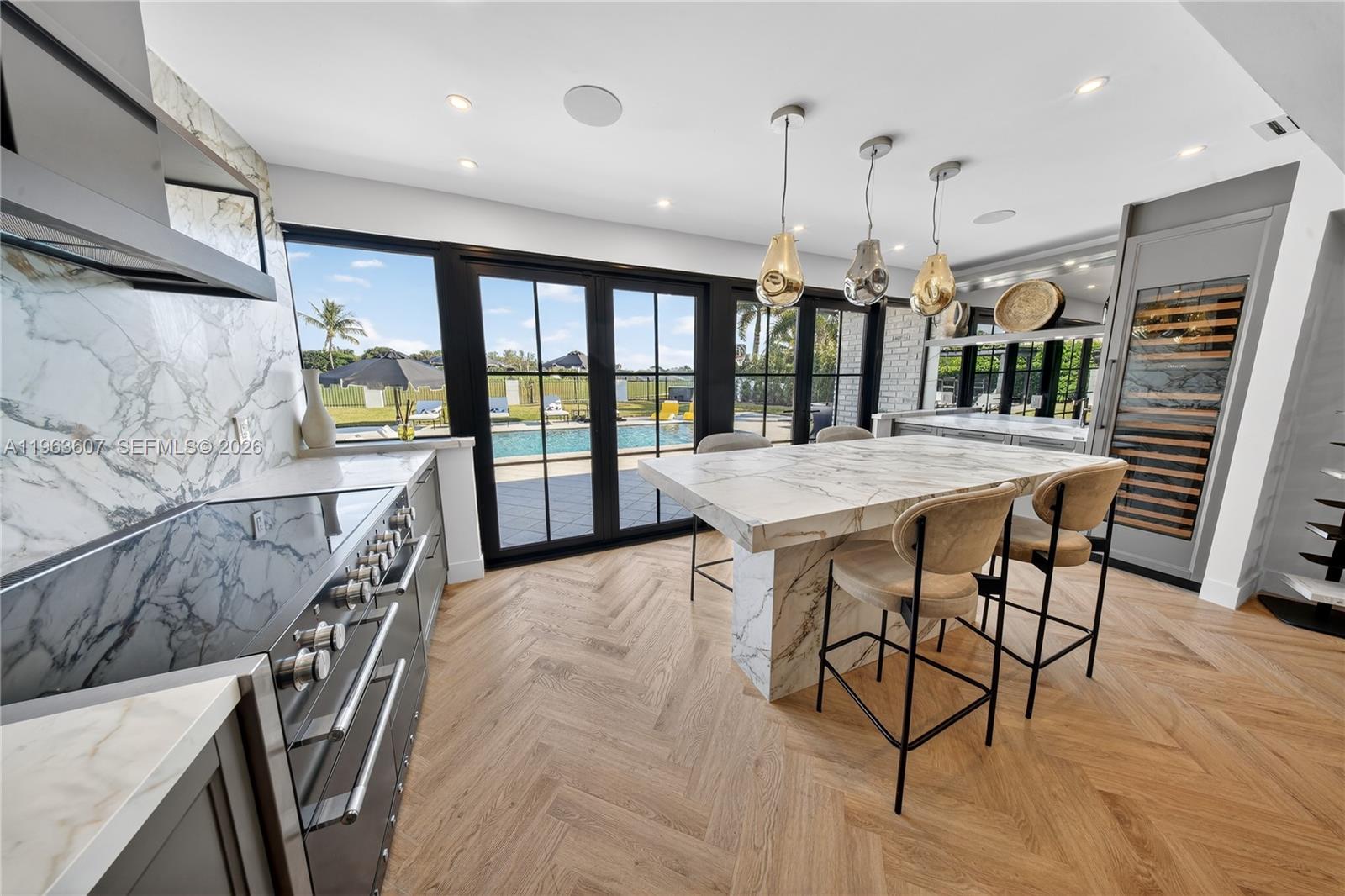 4312 NE 22nd Ave Fort Lauderdale, FL 33308