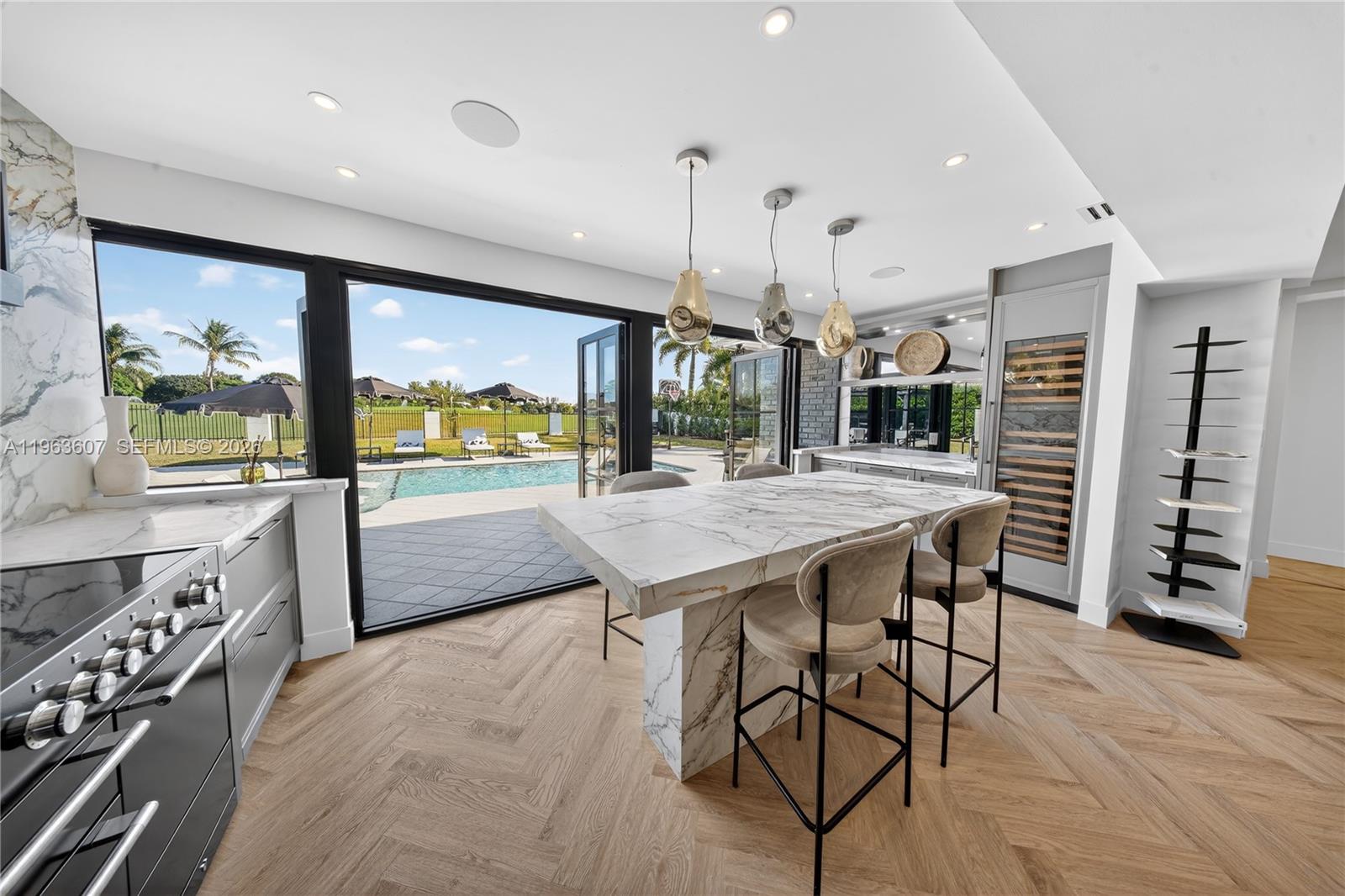 4312 NE 22nd Ave Fort Lauderdale, FL 33308