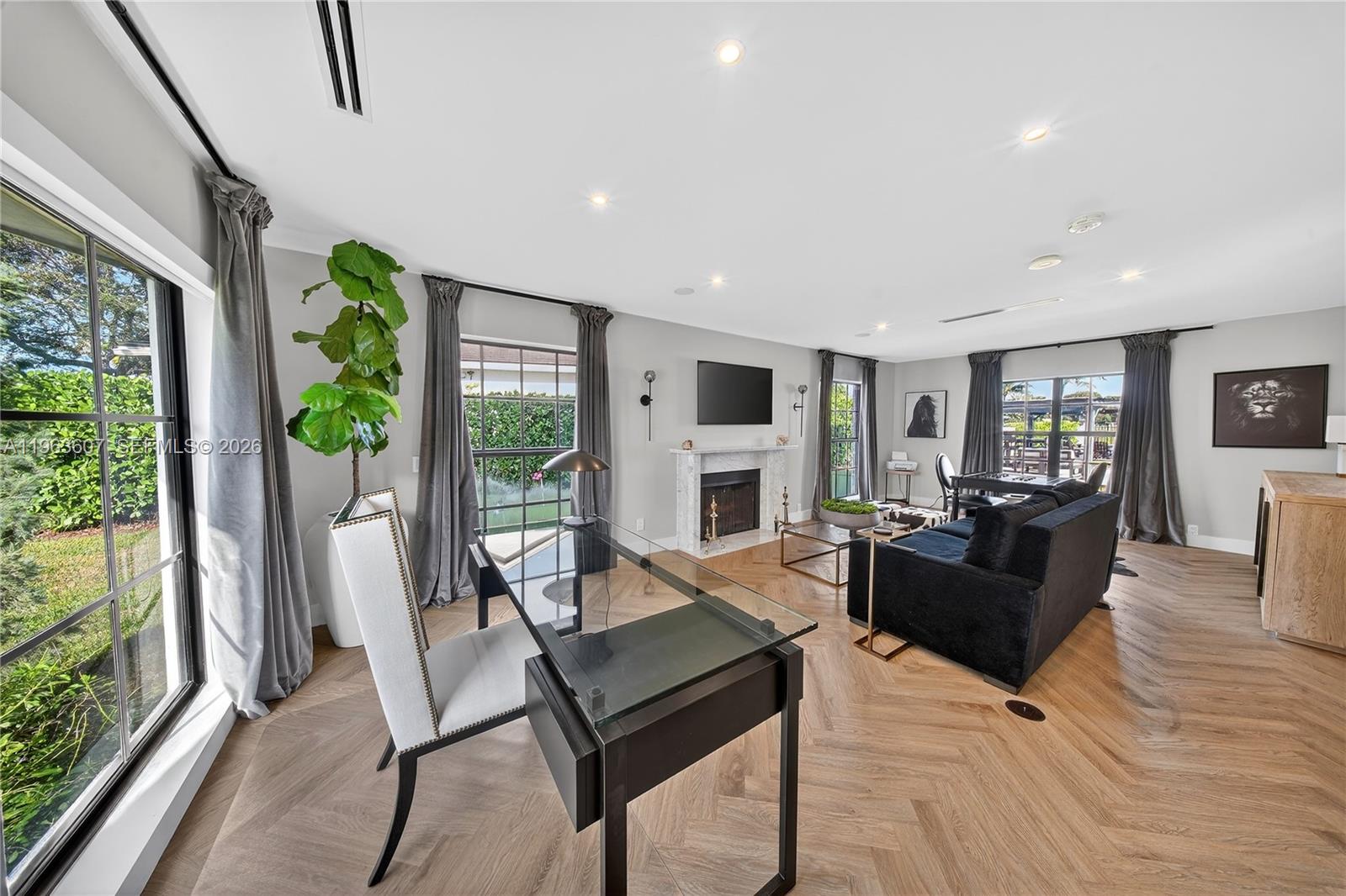 4312 NE 22nd Ave Fort Lauderdale, FL 33308