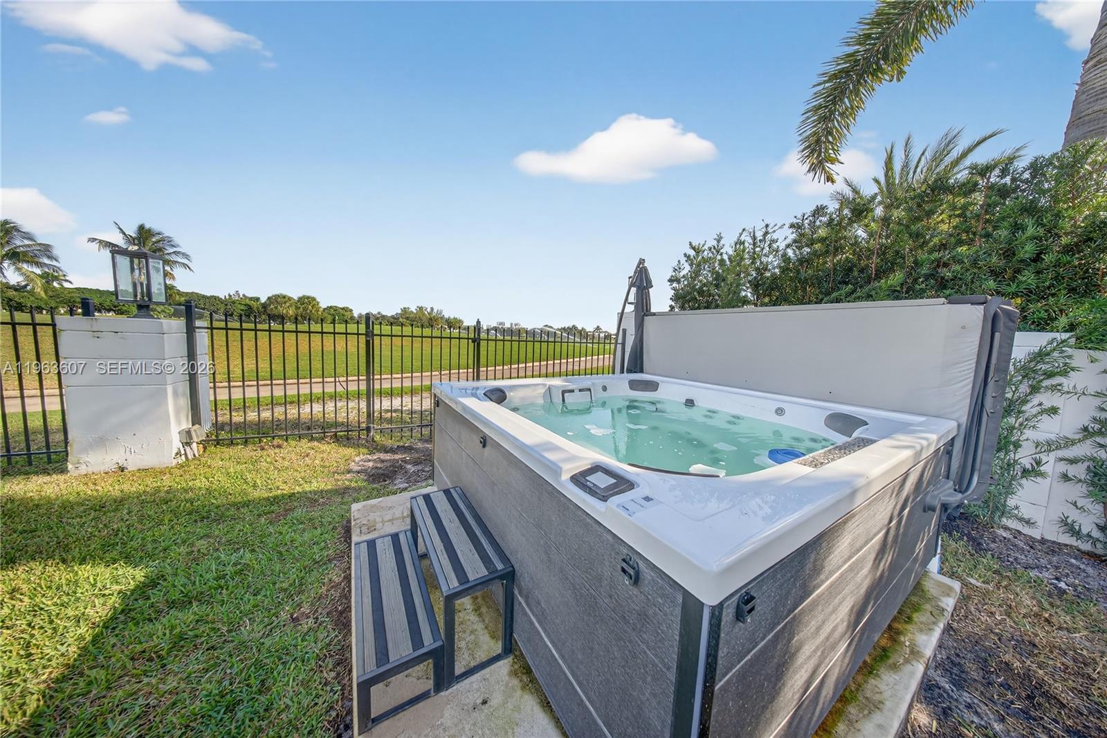 4312 NE 22nd Ave Fort Lauderdale, FL 33308