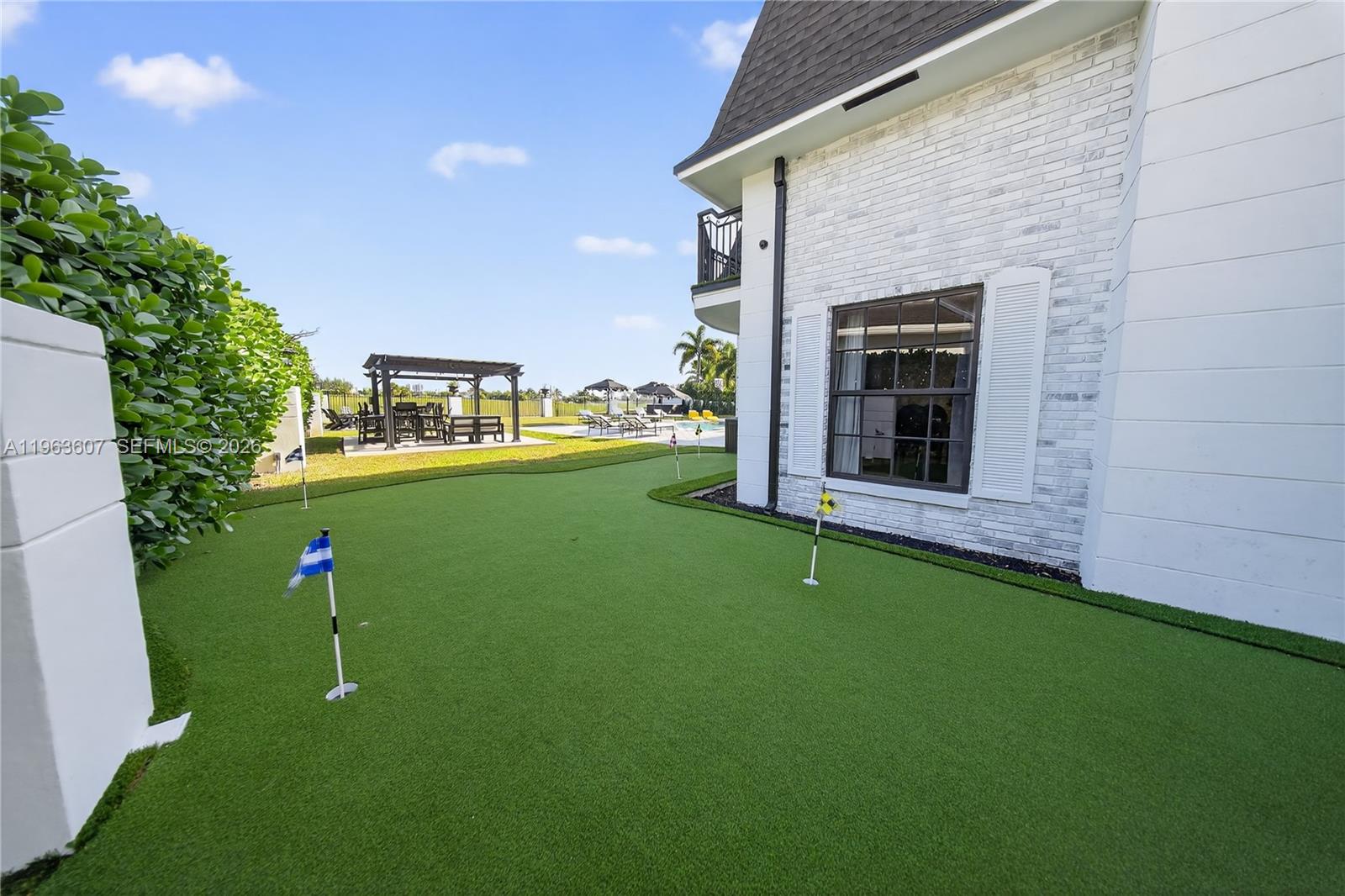 4312 NE 22nd Ave Fort Lauderdale, FL 33308