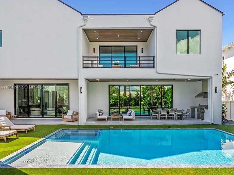 123 Murray Rd West Palm Beach, FL 33405