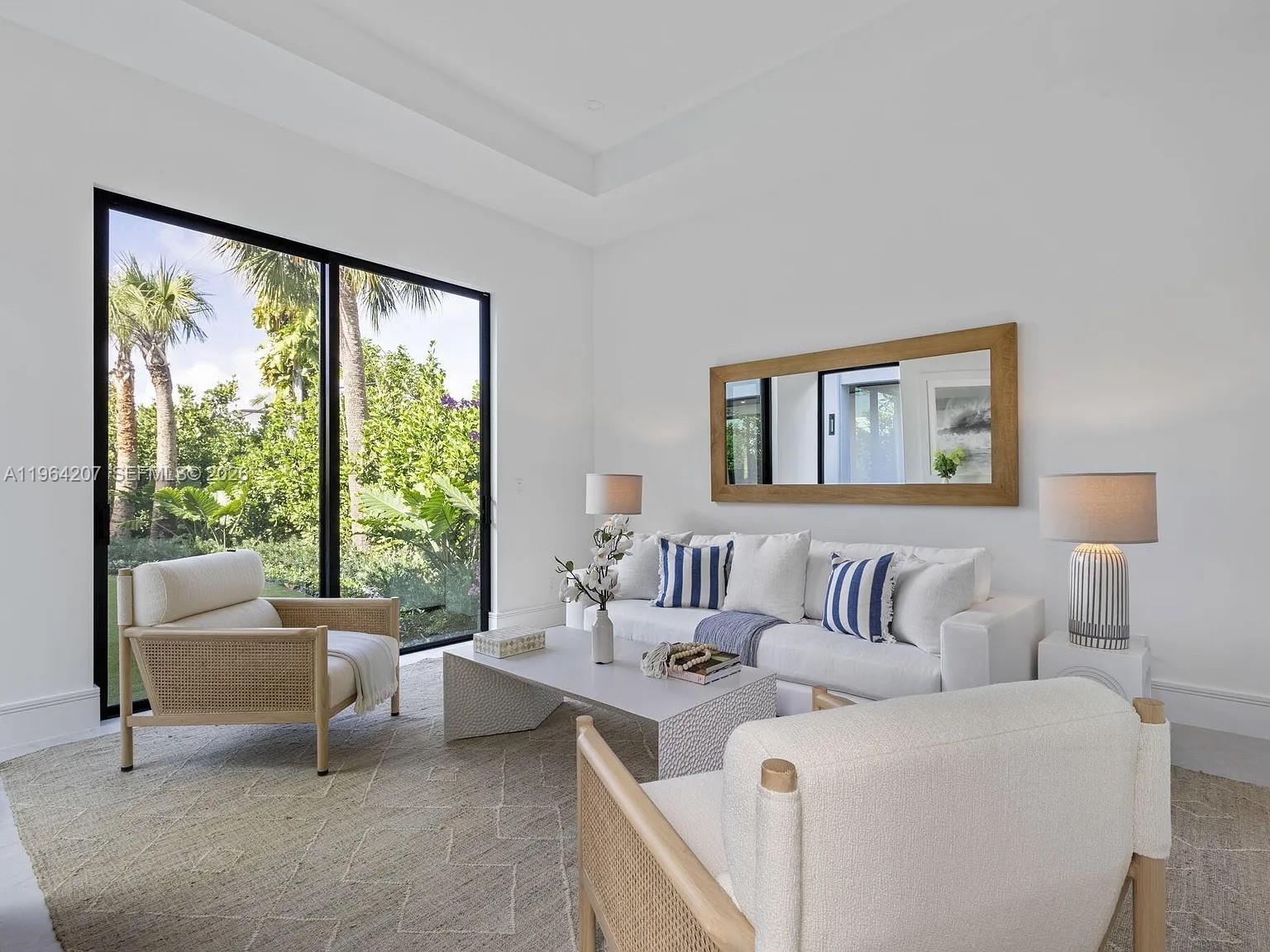 123 Murray Rd West Palm Beach, FL 33405