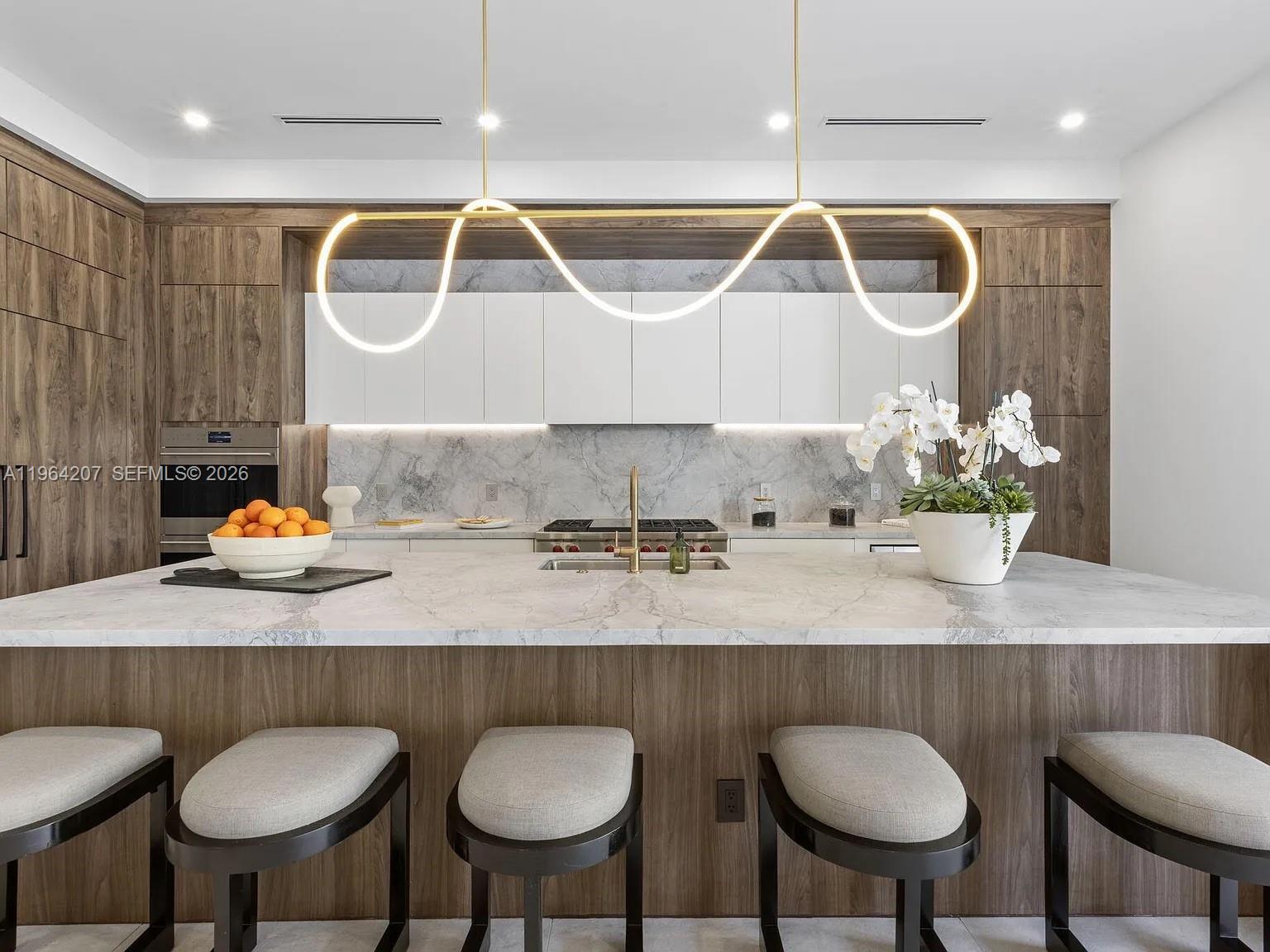 123 Murray Rd West Palm Beach, FL 33405