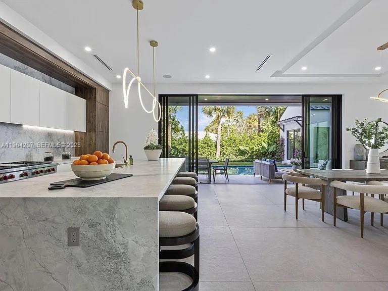 123 Murray Rd West Palm Beach, FL 33405