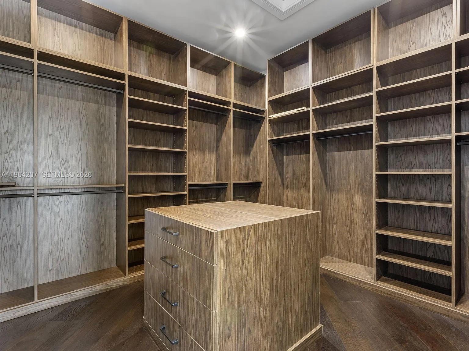 123 Murray Rd West Palm Beach, FL 33405