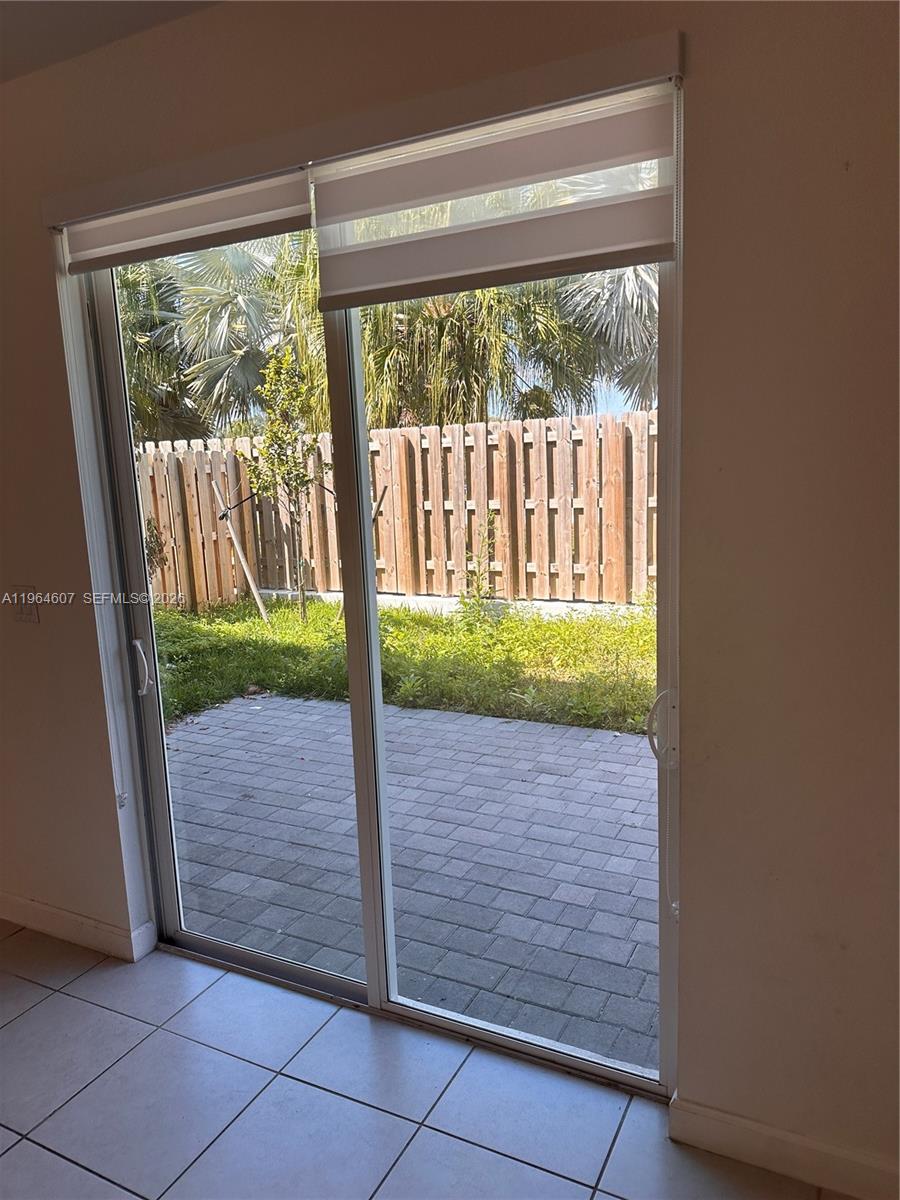 623 SE 13th St Cir Homestead, FL 33034