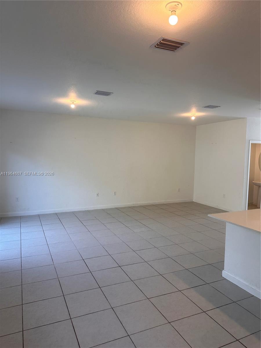 623 SE 13th St Cir Homestead, FL 33034