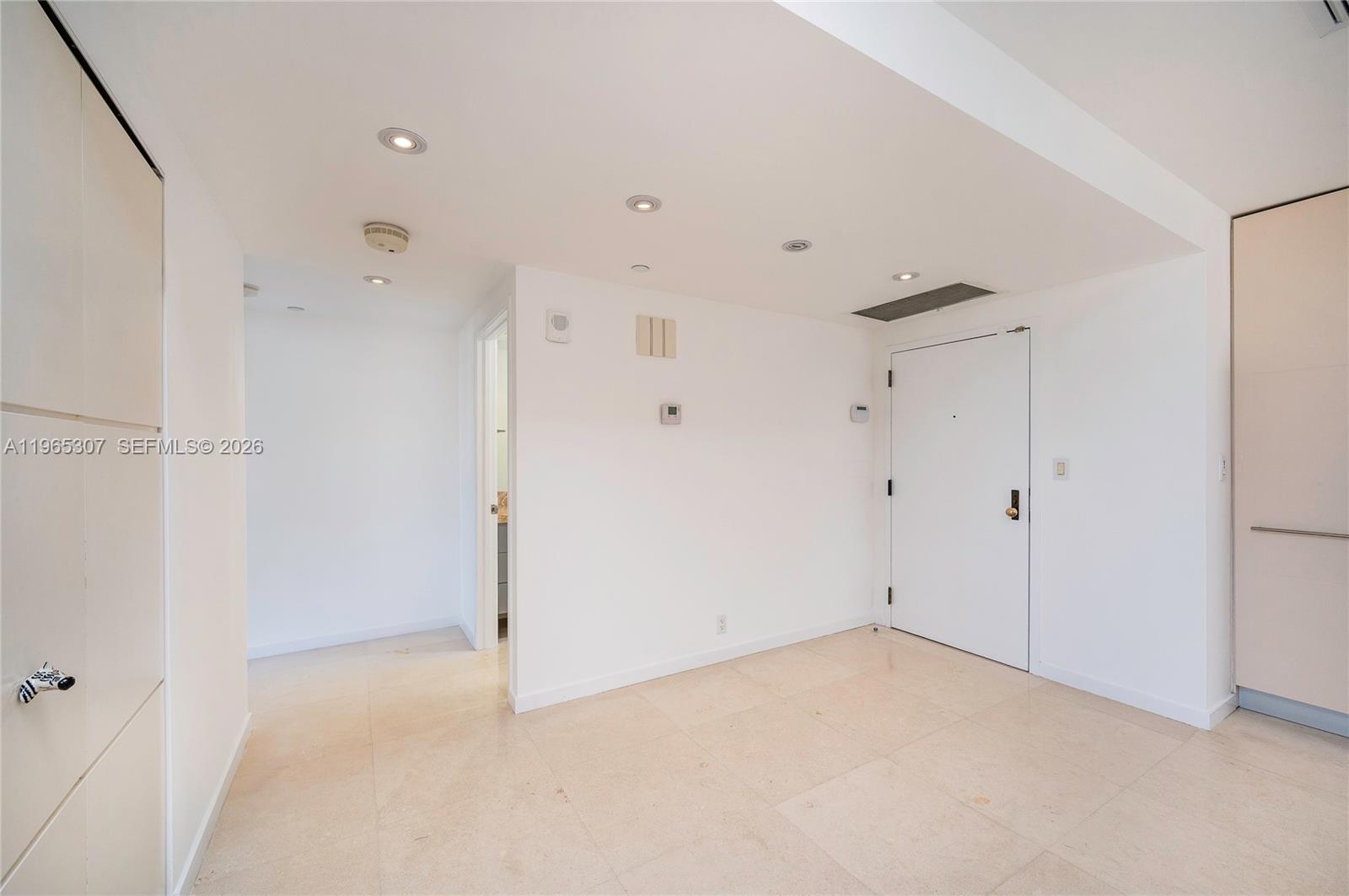 image Emerald Bay at Key Colony12