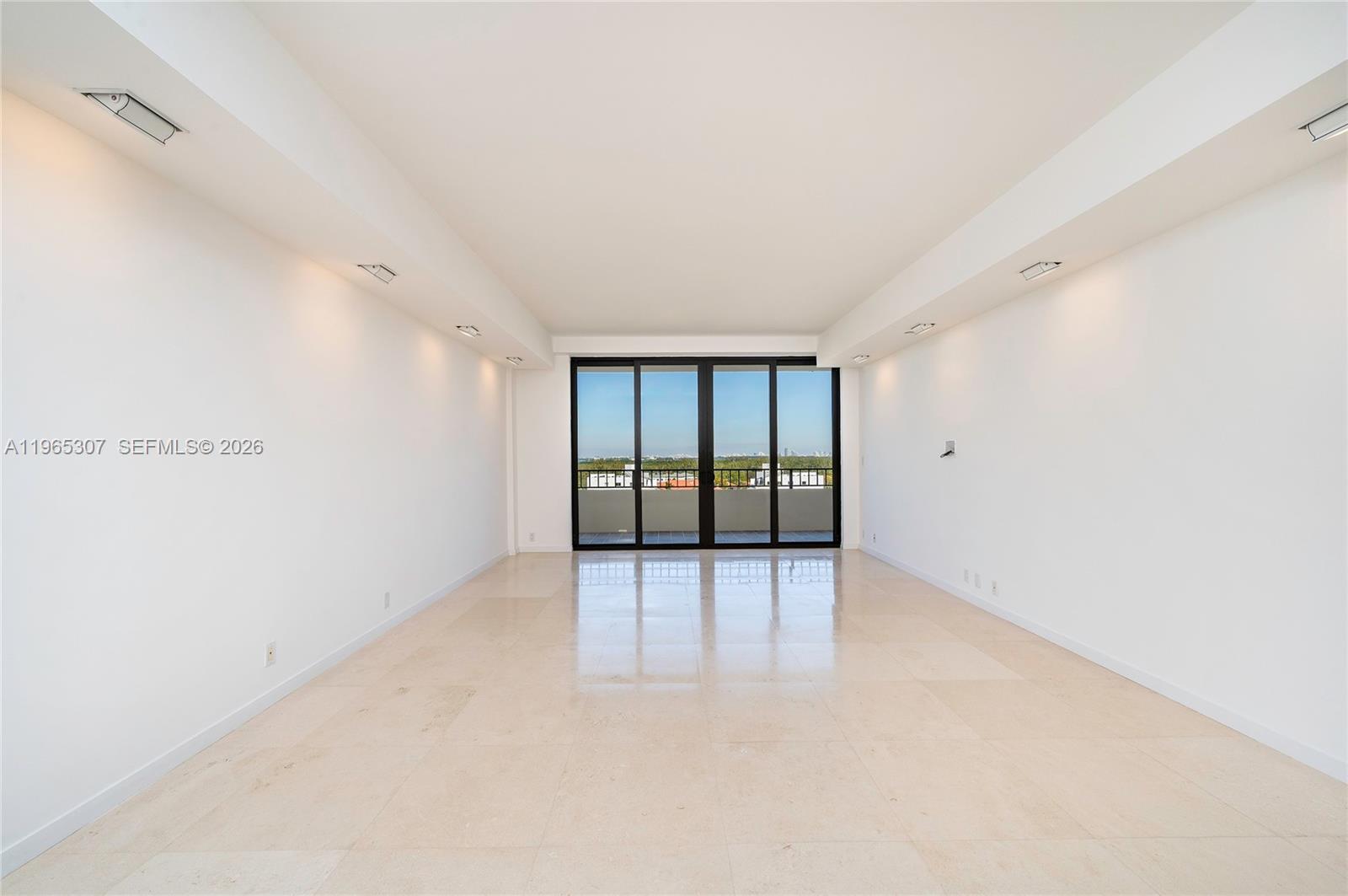 image Emerald Bay at Key Colony13