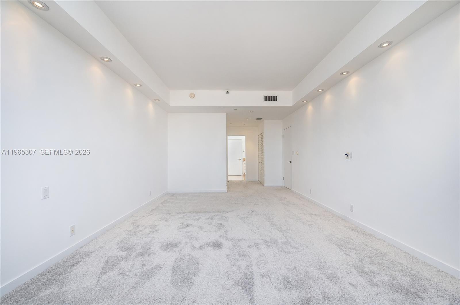 image Emerald Bay at Key Colony18