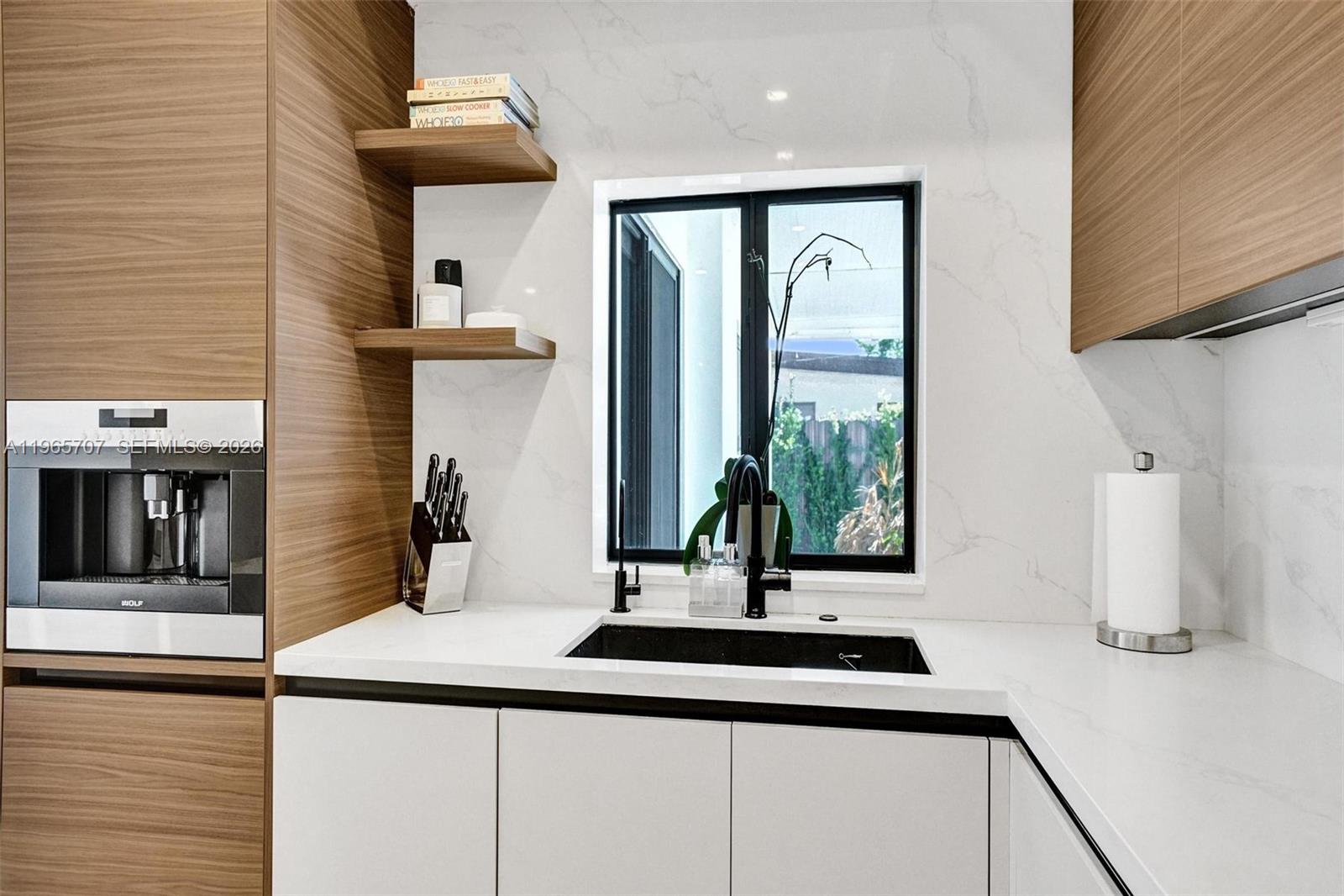 1941 NE 186th Dr North Miami Beach, FL 33179