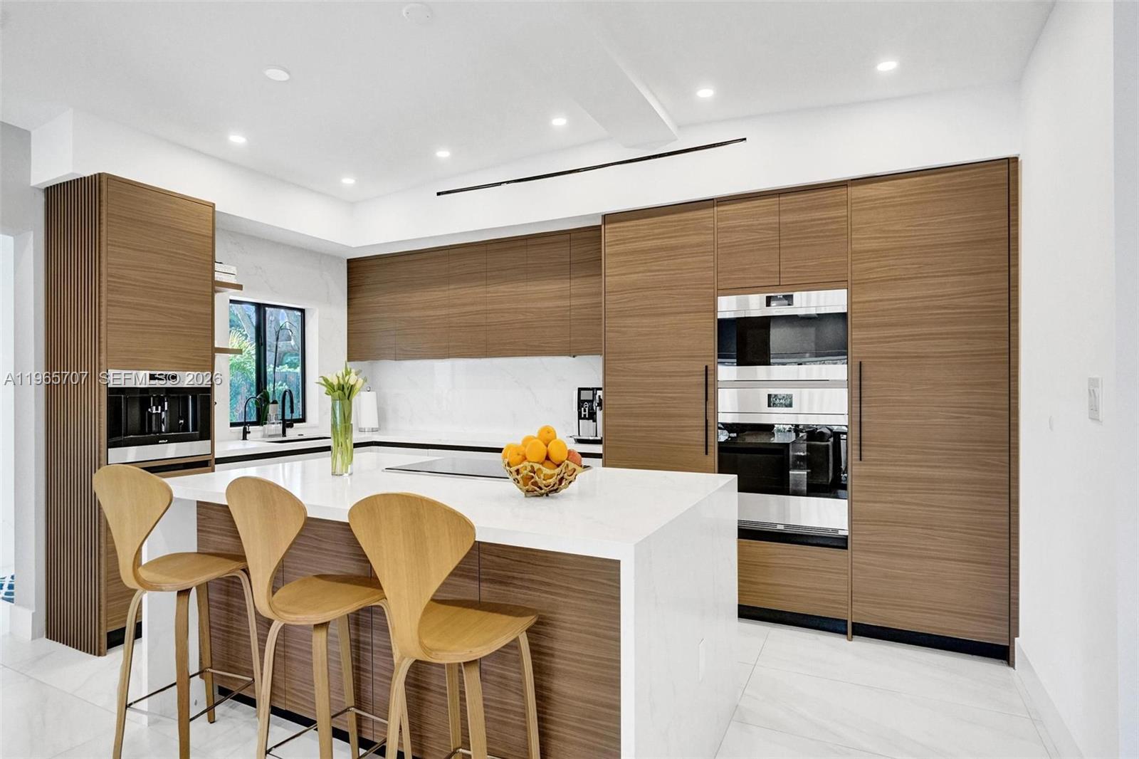 1941 NE 186th Dr North Miami Beach, FL 33179