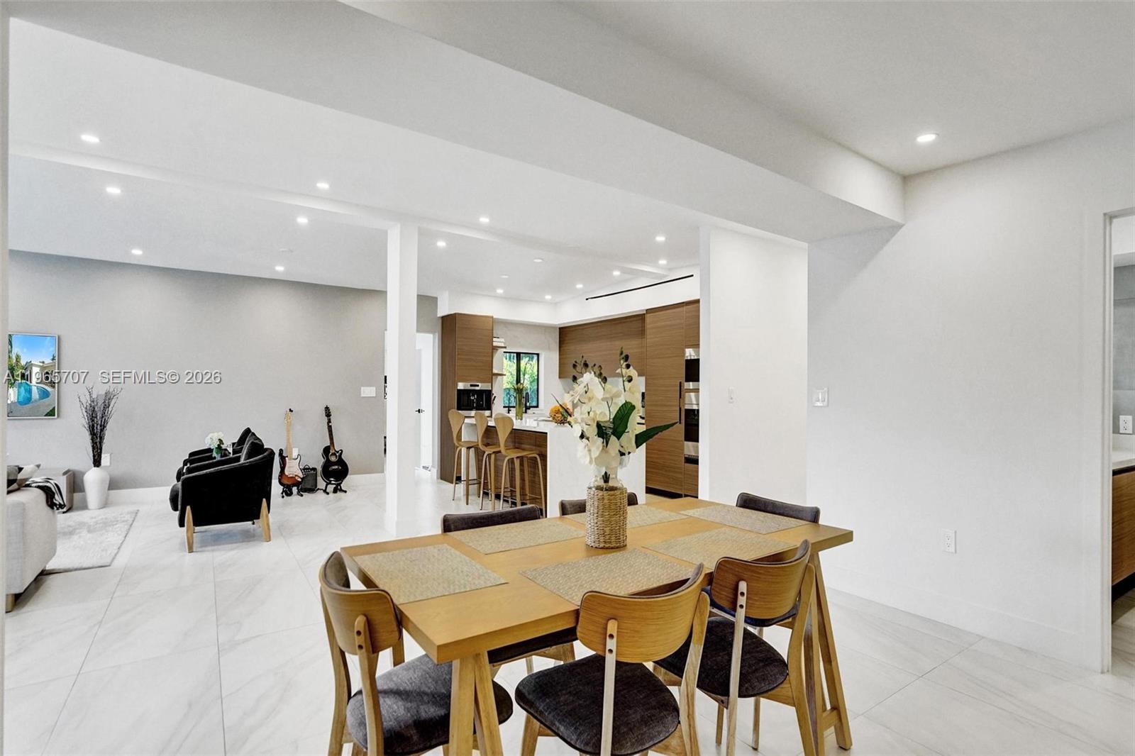 1941 NE 186th Dr North Miami Beach, FL 33179