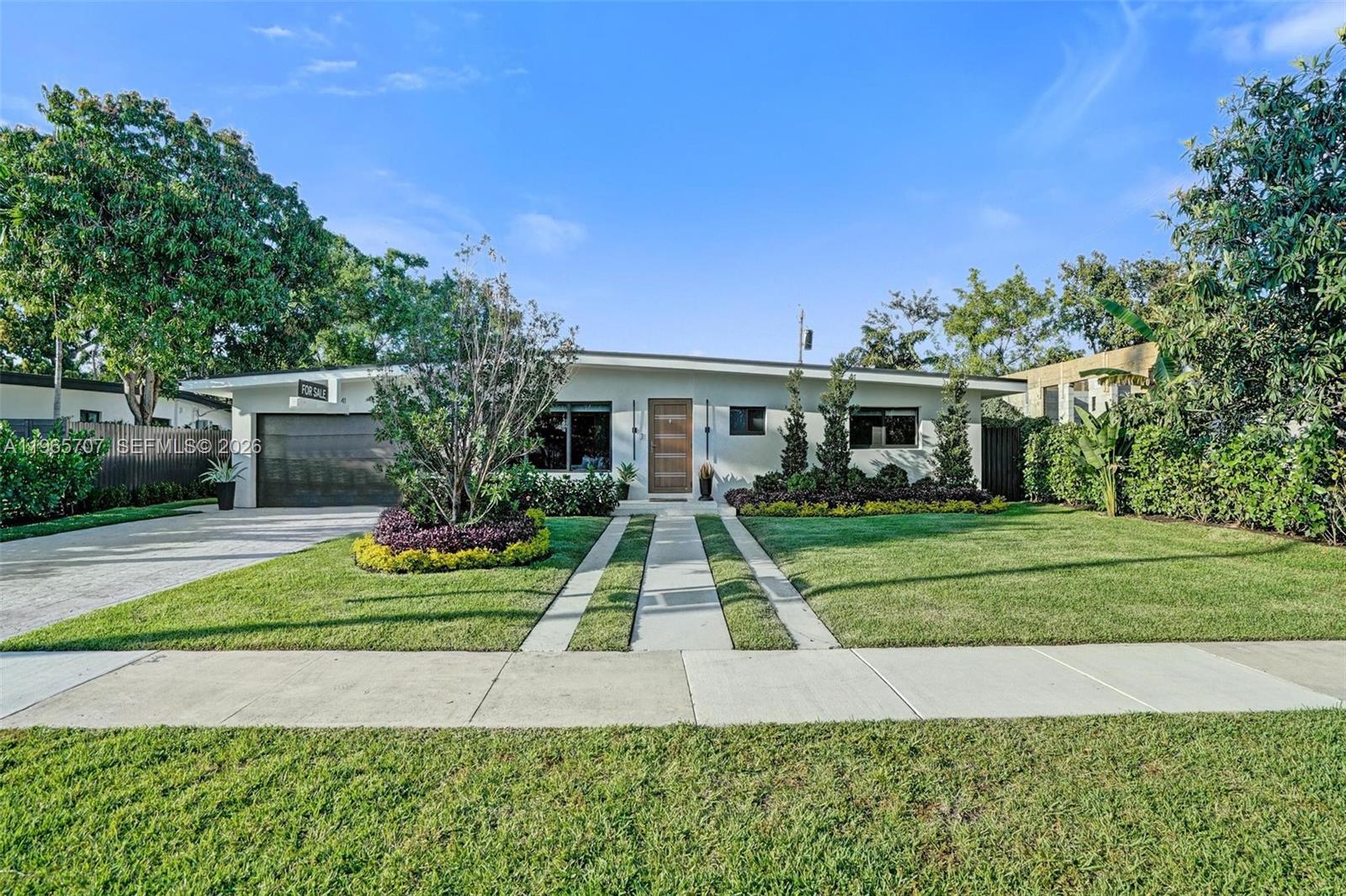 1941 NE 186th Dr North Miami Beach, FL 33179