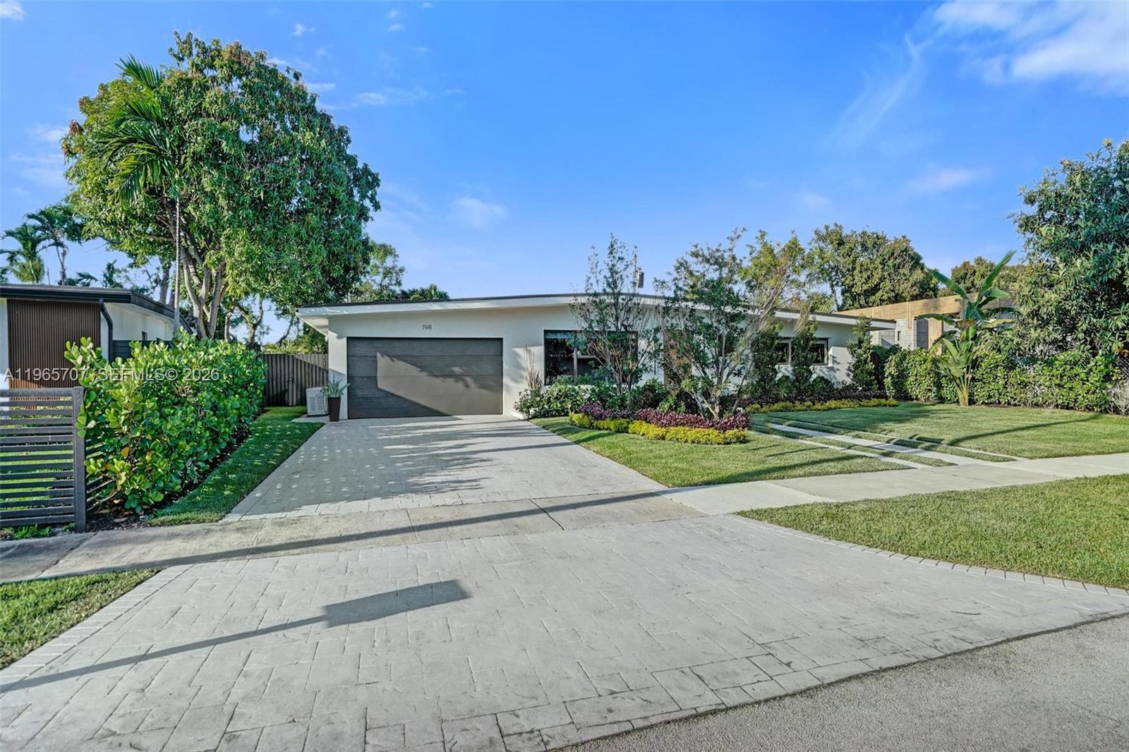 1941 NE 186th Dr North Miami Beach, FL 33179