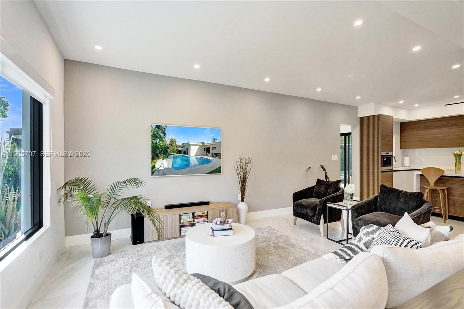 1941 NE 186th Dr North Miami Beach, FL 33179