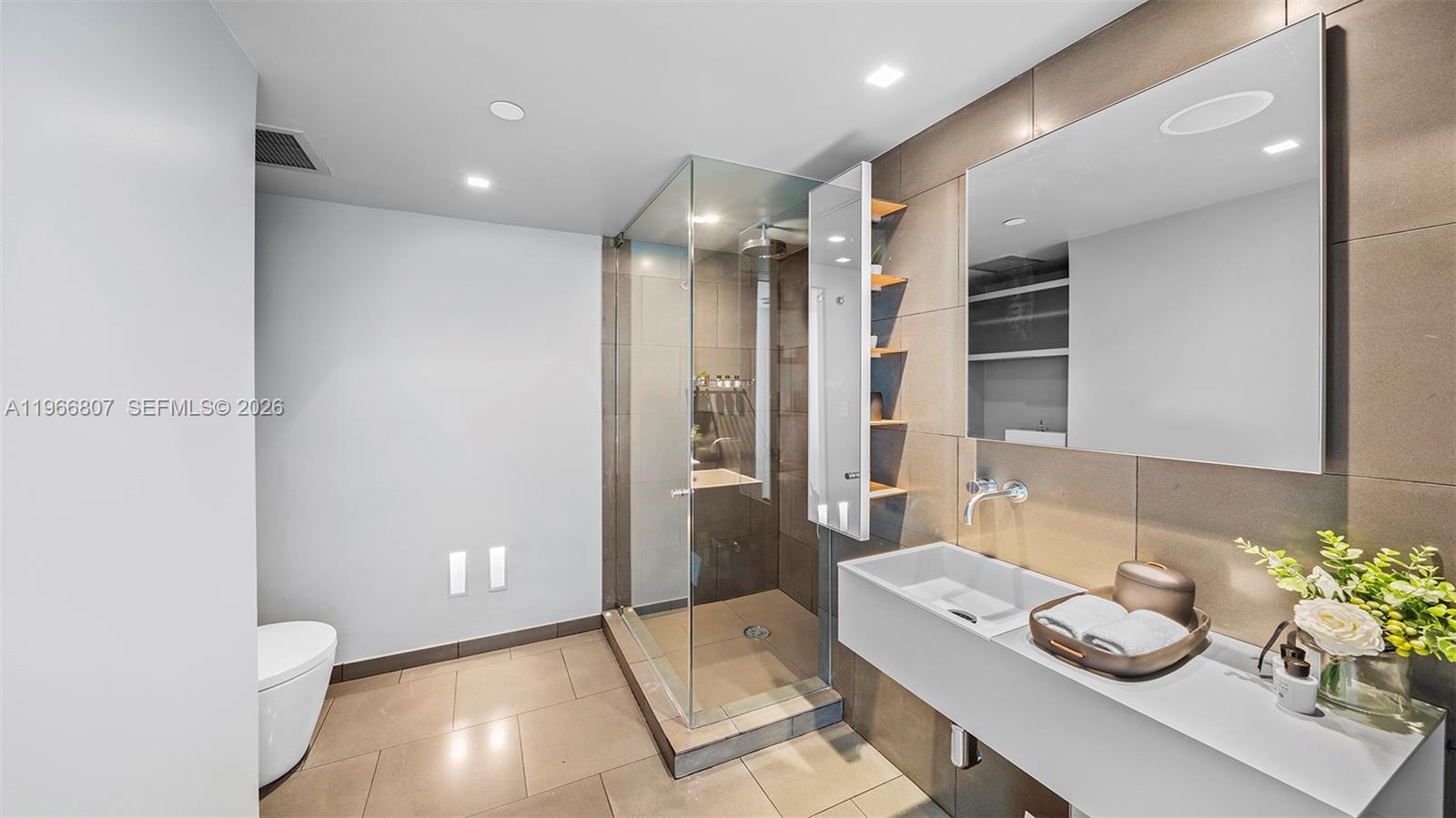 101 20th St #PHA 3909 Miami Beach, FL 33139