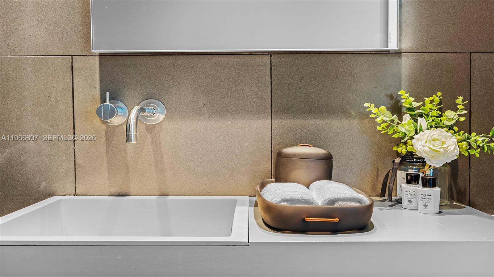 101 20th St #PHA 3909 Miami Beach, FL 33139