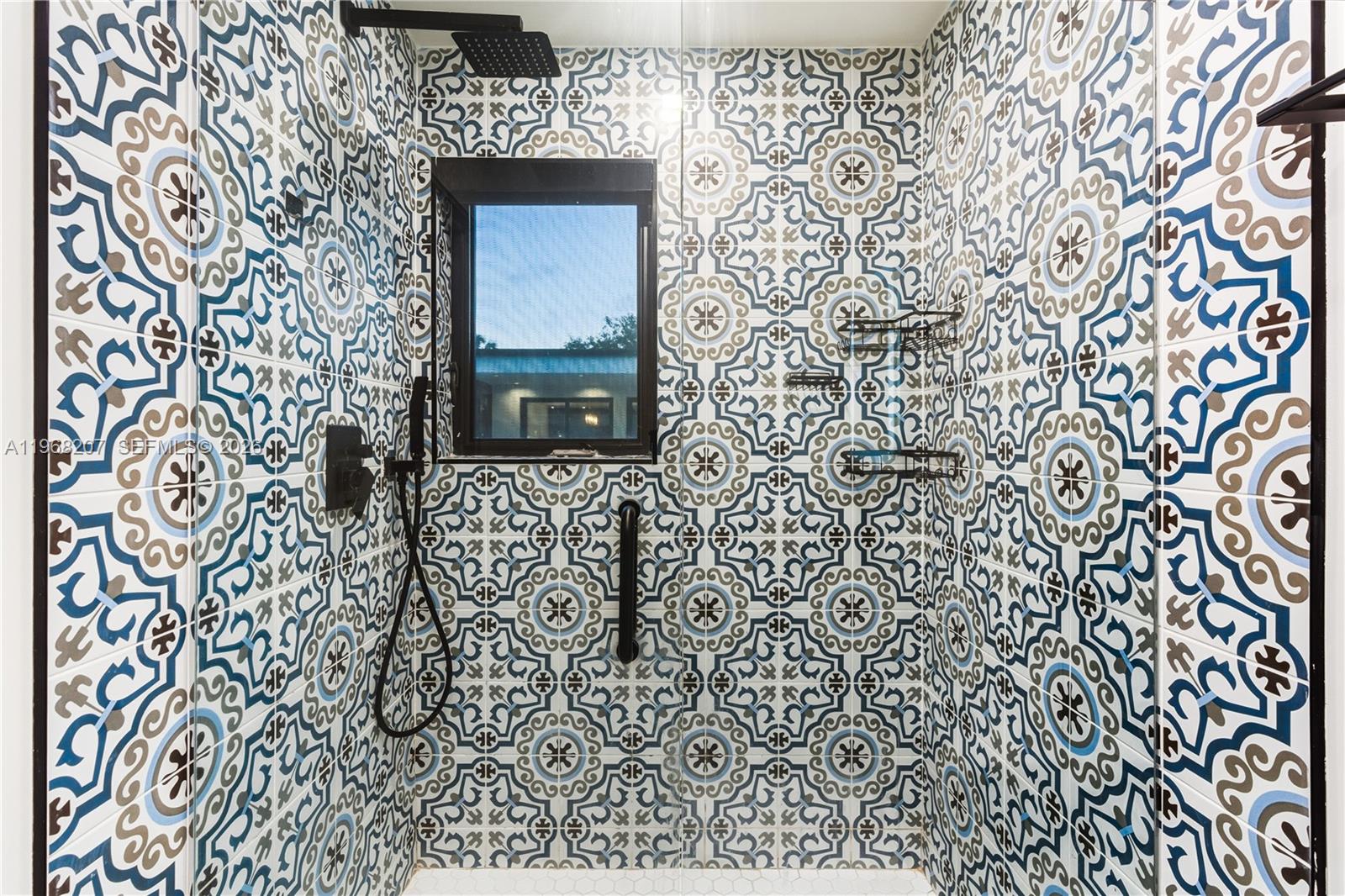 400 NW 24th St Wilton Manors, FL 33311