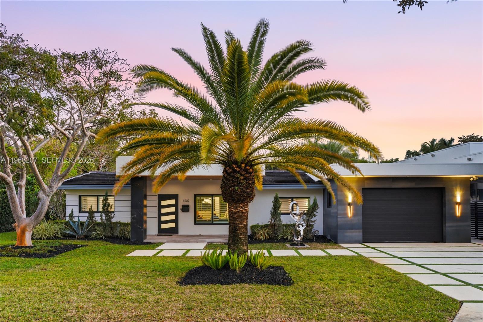 400 NW 24th St Wilton Manors, FL 33311