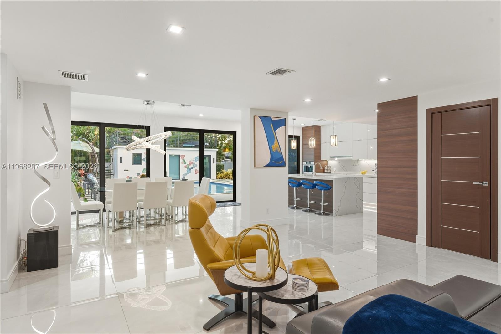 400 NW 24th St Wilton Manors, FL 33311