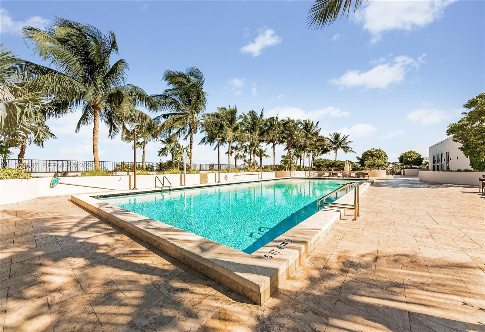 1000 Venetian Way #301 Miami, FL 33139