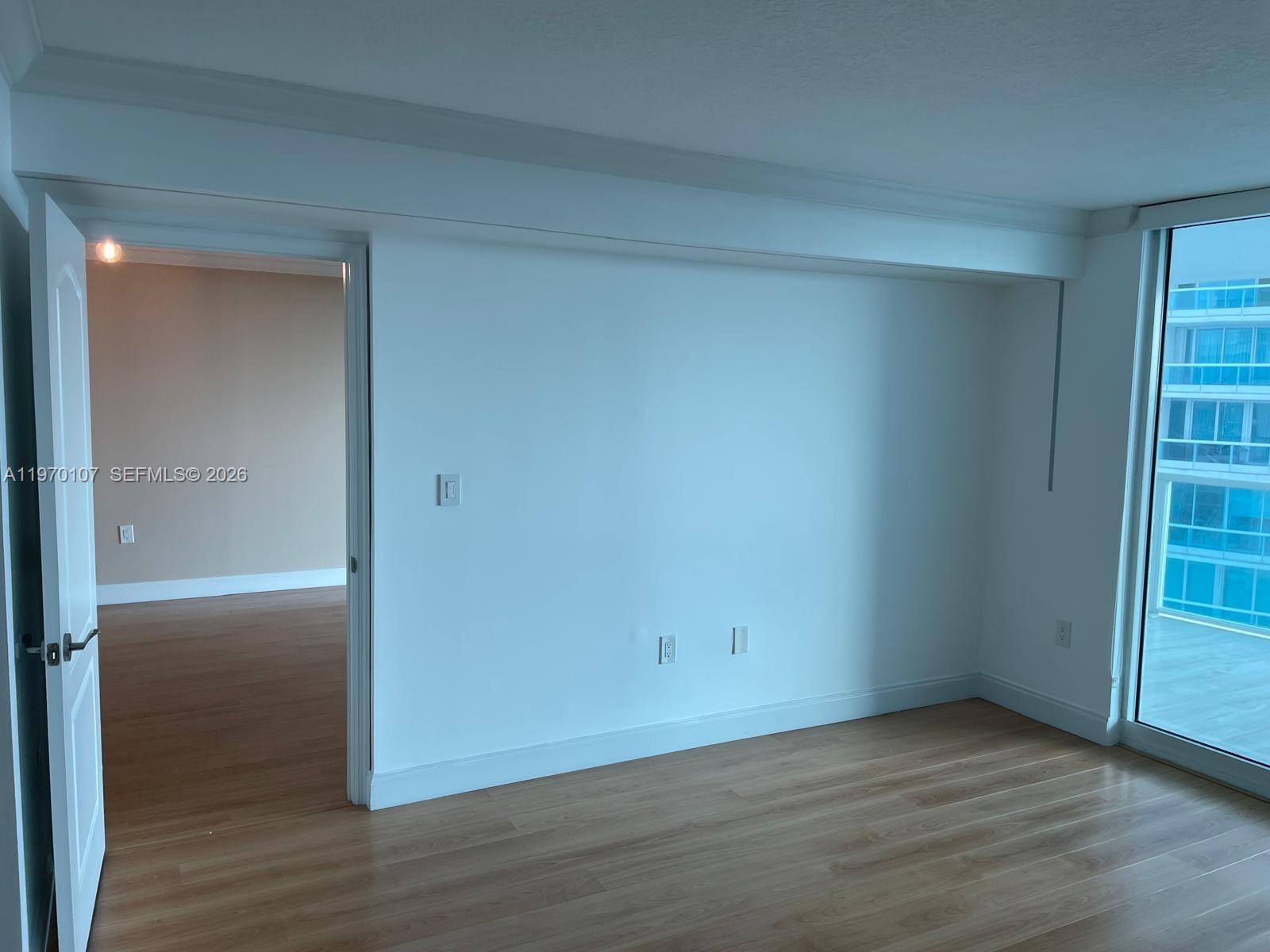 image Skyline on Brickell10