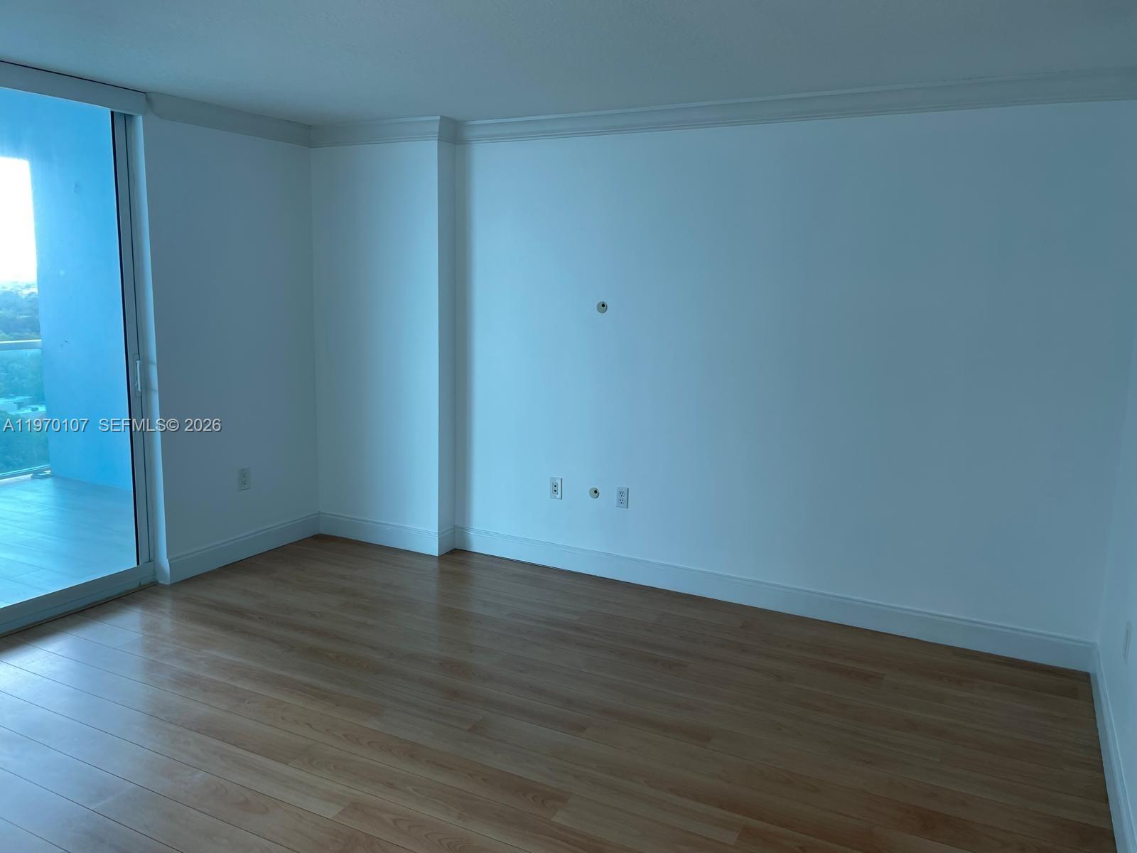 image Skyline on Brickell11