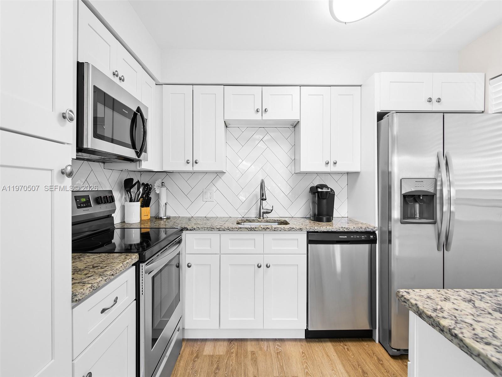 3405 Norfolk St Pompano Beach, FL 33062