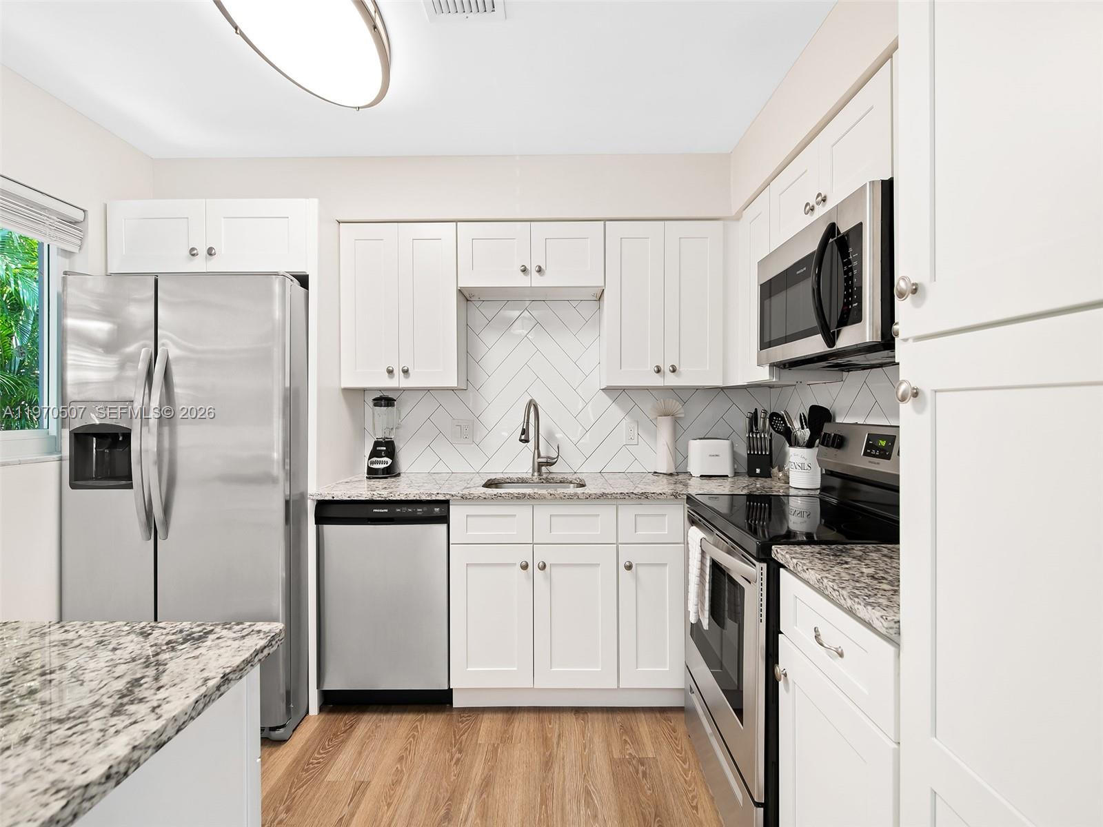 3405 Norfolk St Pompano Beach, FL 33062