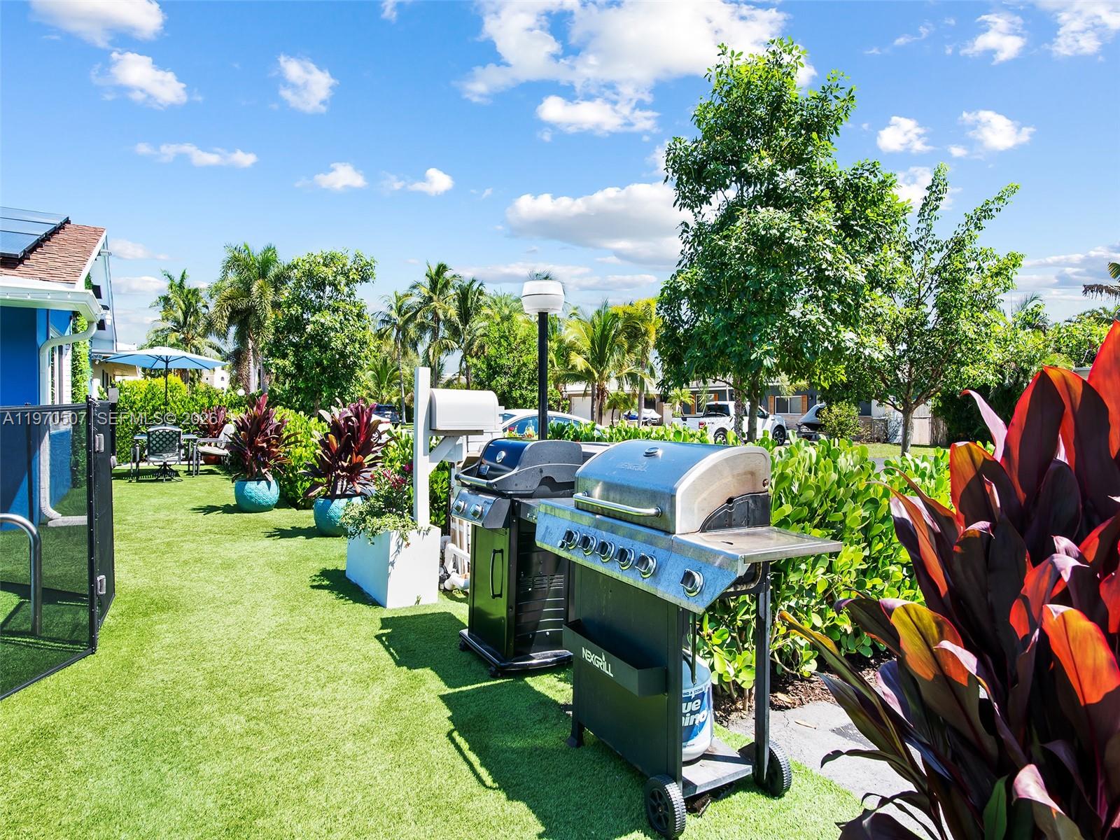 3405 Norfolk St Pompano Beach, FL 33062