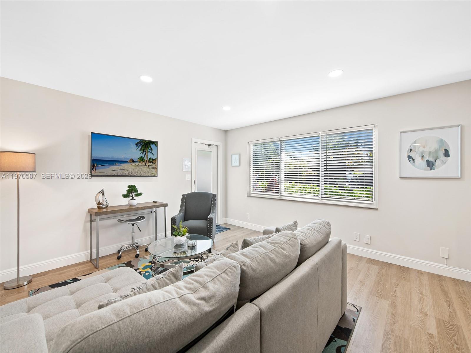 3405 Norfolk St Pompano Beach, FL 33062